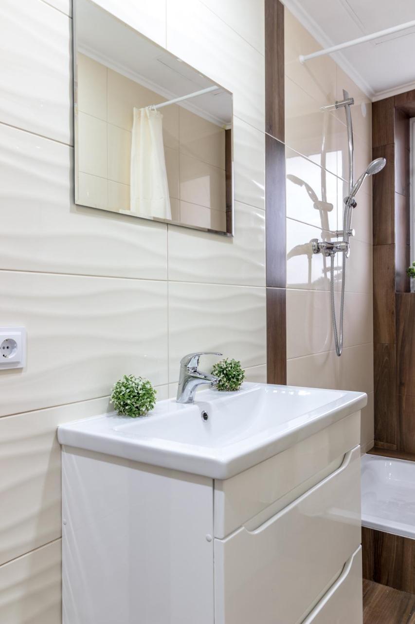 City Center Vip Studio Apartment Lviv Dış mekan fotoğraf